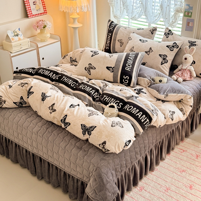 91家纺网 家纺一手货源 找家纺 （总）金盛皇朝家纺 2025新款高克重印花牛奶绒床单床盖单件三件四件套