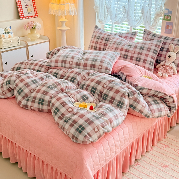 91家纺网 家纺一手货源 找家纺 金盛皇朝家纺 2025新款高克重印花牛奶绒床单床盖单件三件四件套 爱心满满