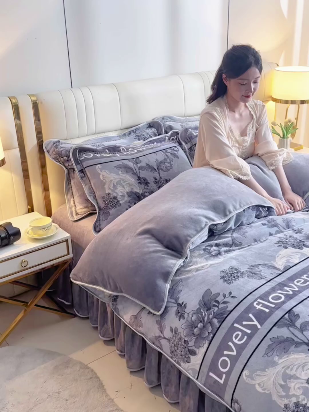 91家纺网 家纺一手货源 找家纺 沐妍家纺 2025新款8斤加厚保暖金貂绒牛奶绒印花四件套 莫兰迪