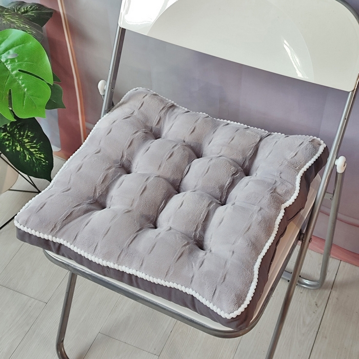 91家纺网 家纺一手货源 找家纺 （总）李帅家居 2025新款牛奶绒立体坐垫饼干抱枕椅子垫靠垫沙发抱枕垫腰靠