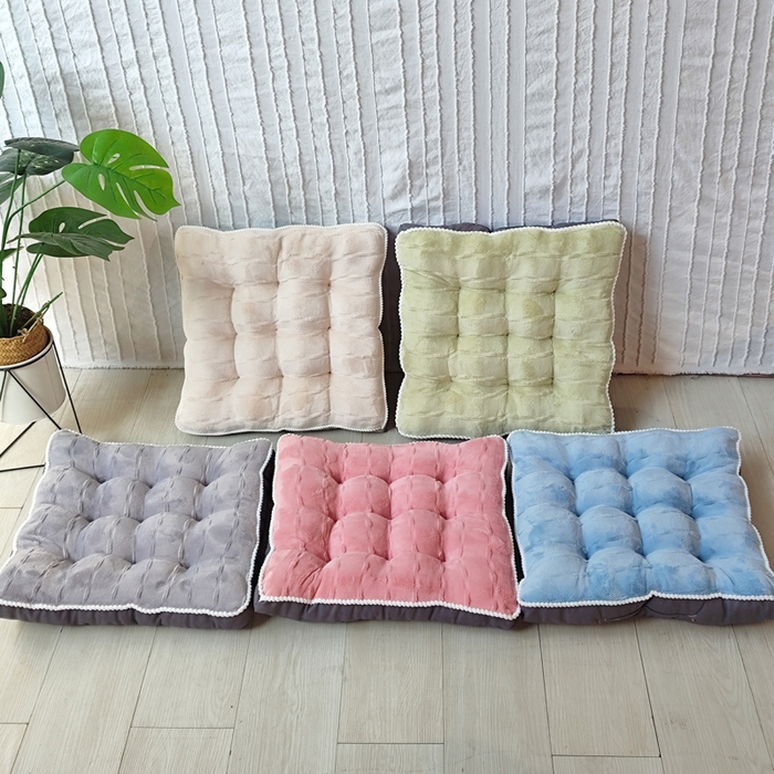 91家纺网 家纺一手货源 找家纺 （总）李帅家居 2025新款牛奶绒立体坐垫饼干抱枕椅子垫靠垫沙发抱枕垫腰靠