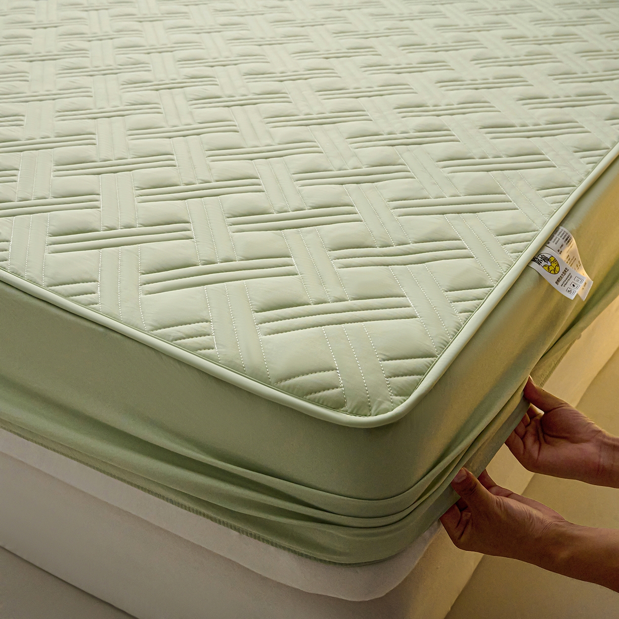 91家纺网 家纺一手货源 找家纺 小叮当家纺仓储工厂店 2025新款A类原棉大豆防水床笠单品床笠单件单床笠隔尿夹棉床笠床垫保护罩外贸跨境 迷宫-草绿