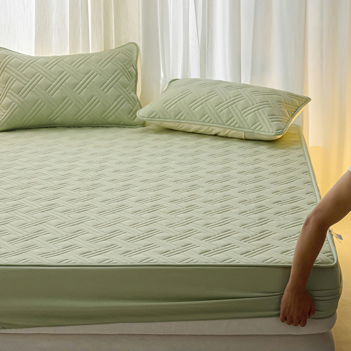 91家纺网 家纺一手货源 找家纺 小叮当家纺仓储工厂店 2025新款A类原棉大豆防水床笠单品床笠单件单床笠隔尿夹棉床笠床垫保护罩外贸跨境 迷宫-草绿