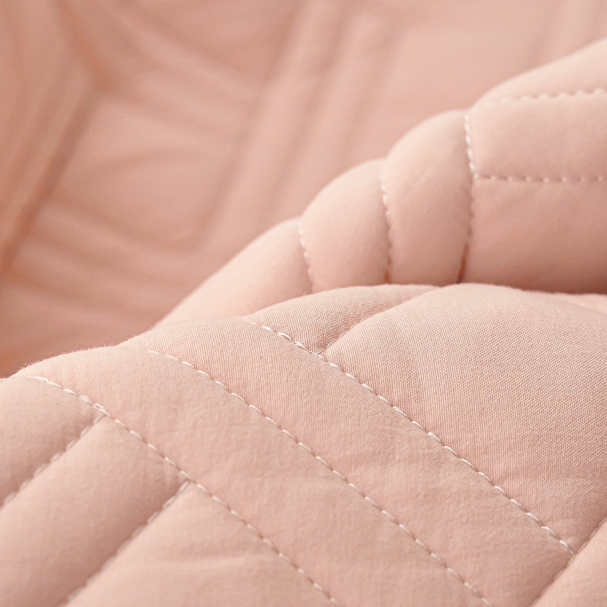 91家纺网 家纺一手货源 找家纺 小叮当家纺仓储工厂店 2025新款A类原棉大豆防水床笠单品床笠单件单床笠隔尿夹棉床笠床垫保护罩外贸跨境 迷宫-玉粉