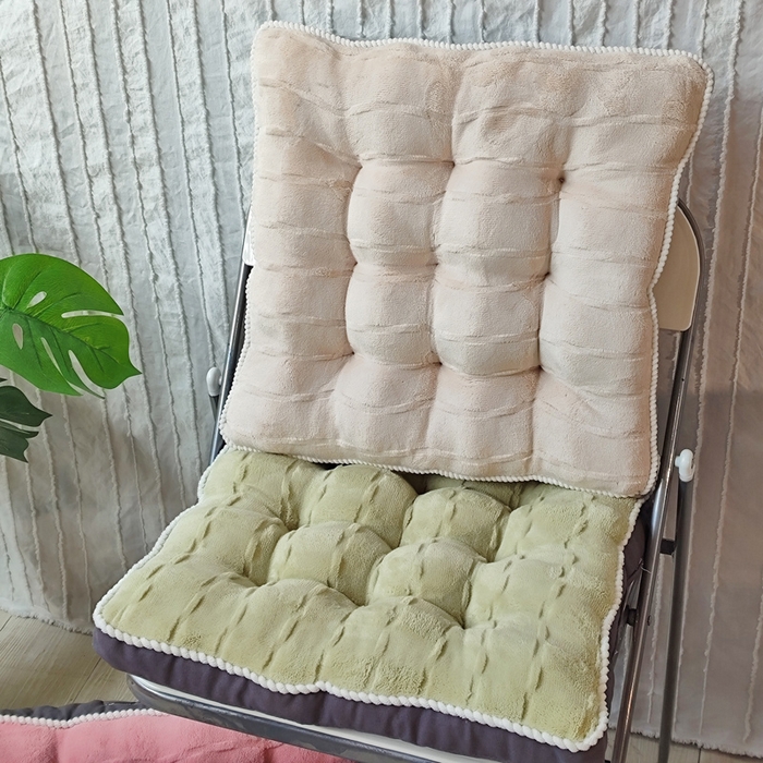 91家纺网 家纺一手货源 找家纺 （总）李帅家居 2025新款牛奶绒立体坐垫饼干抱枕椅子垫靠垫沙发抱枕垫腰靠