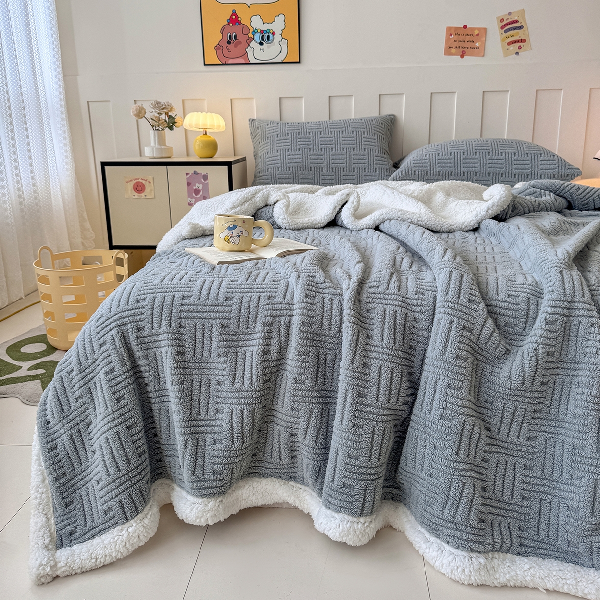 91家纺网 家纺一手货源 找家纺 牛魔王家居 2025新款华夫格提花双面绒毛毯羊羔绒毯子外贸跨境专供 毛毯 绒毯系列-雾霾灰