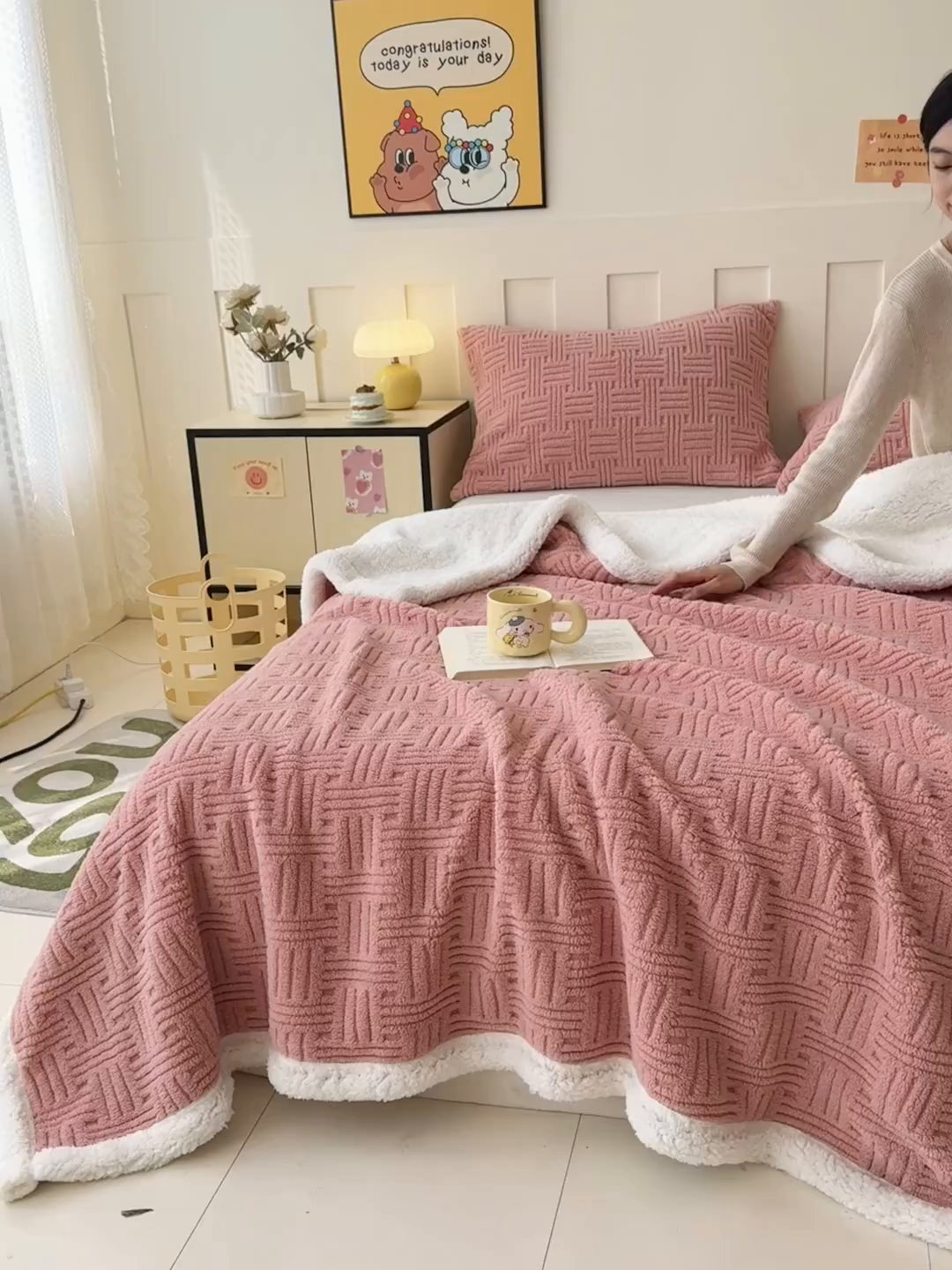 91家纺网 家纺一手货源 找家纺 （总）牛魔王家居 2025新款华夫格提花双面绒毛毯羊羔绒毯子外贸跨境专供 毛毯