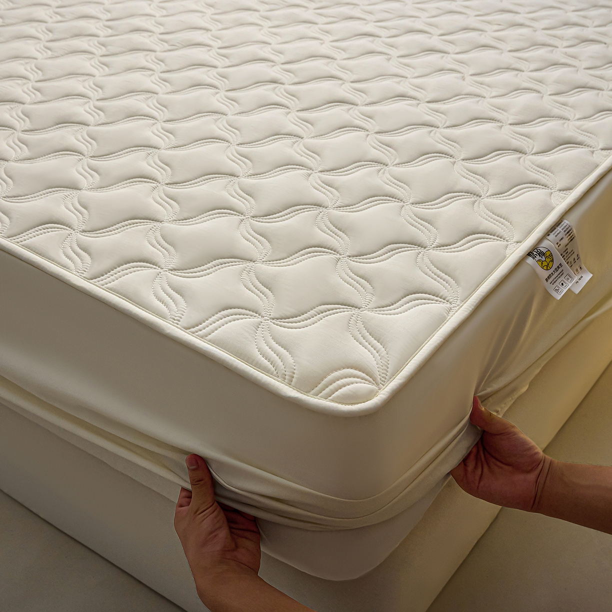 小叮当家纺仓储工厂店 2025新款A类原棉大豆防水床笠单品床笠单件单床笠隔尿夹棉床笠床垫保护罩外贸跨境 爱恋-米白