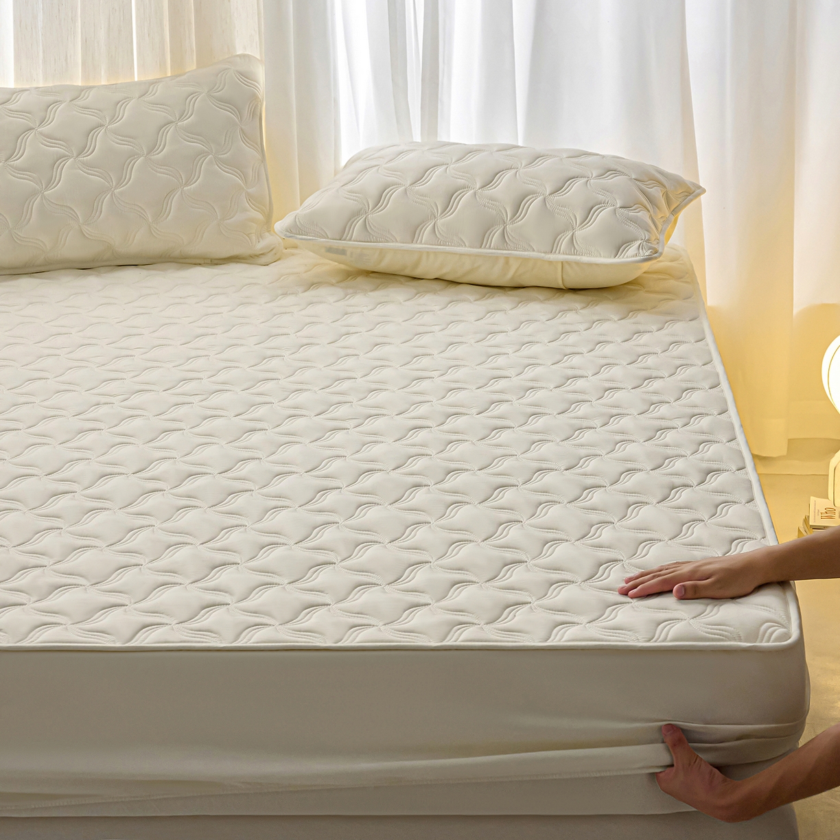 91家纺网 家纺一手货源 找家纺 小叮当家纺仓储工厂店 2025新款A类原棉大豆防水床笠单品床笠单件单床笠隔尿夹棉床笠床垫保护罩外贸跨境 爱恋-米白