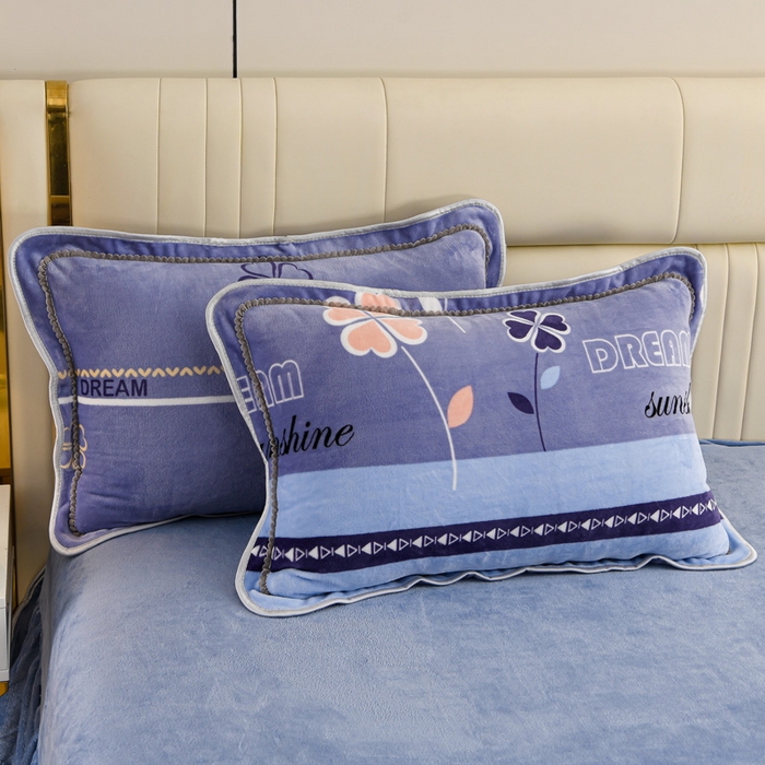 91家纺网 家纺一手货源 找家纺 沐妍家纺 2025新款8斤加厚保暖金貂绒牛奶绒印花四件套 四叶草