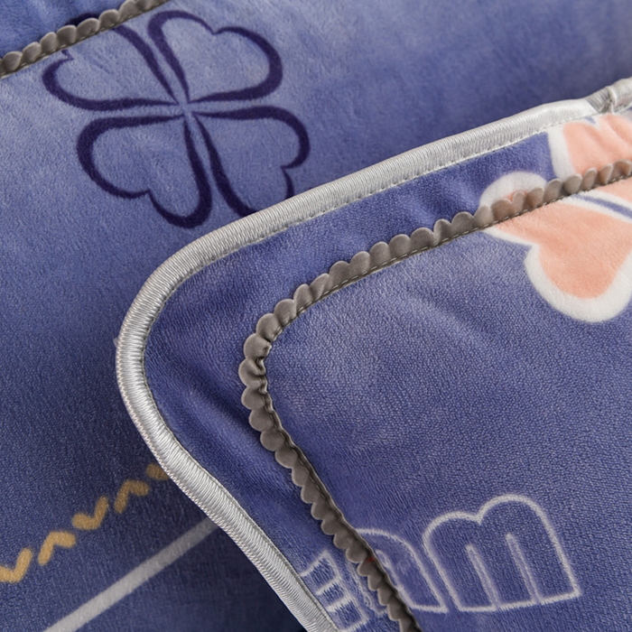 91家纺网 家纺一手货源 找家纺 沐妍家纺 2025新款8斤加厚保暖金貂绒牛奶绒印花四件套 四叶草