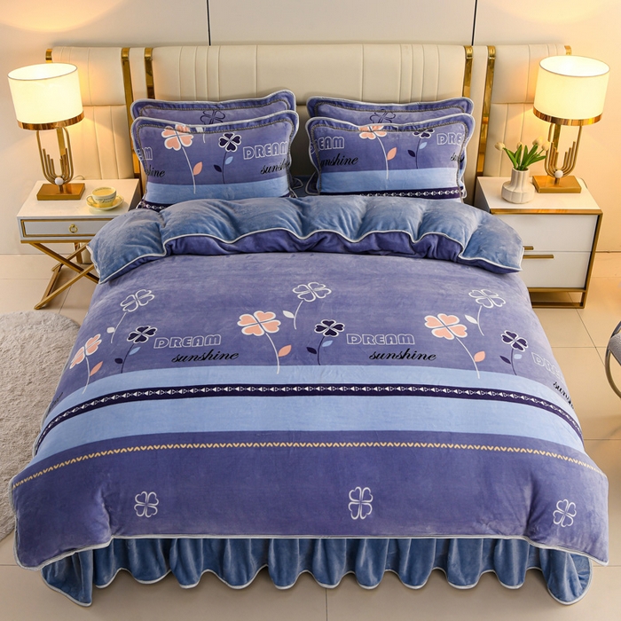 91家纺网 家纺一手货源 找家纺 沐妍家纺 2025新款8斤加厚保暖金貂绒牛奶绒印花四件套 四叶草