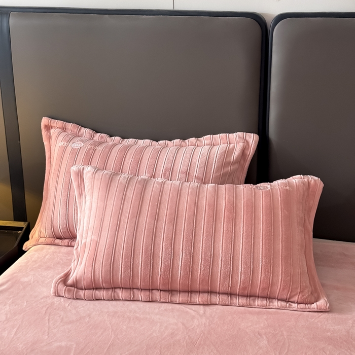 91家纺网 家纺一手货源 找家纺 保罗圣迪奥 2025新款230克牛奶绒四件套-布兰卡 布兰卡-豆沙色