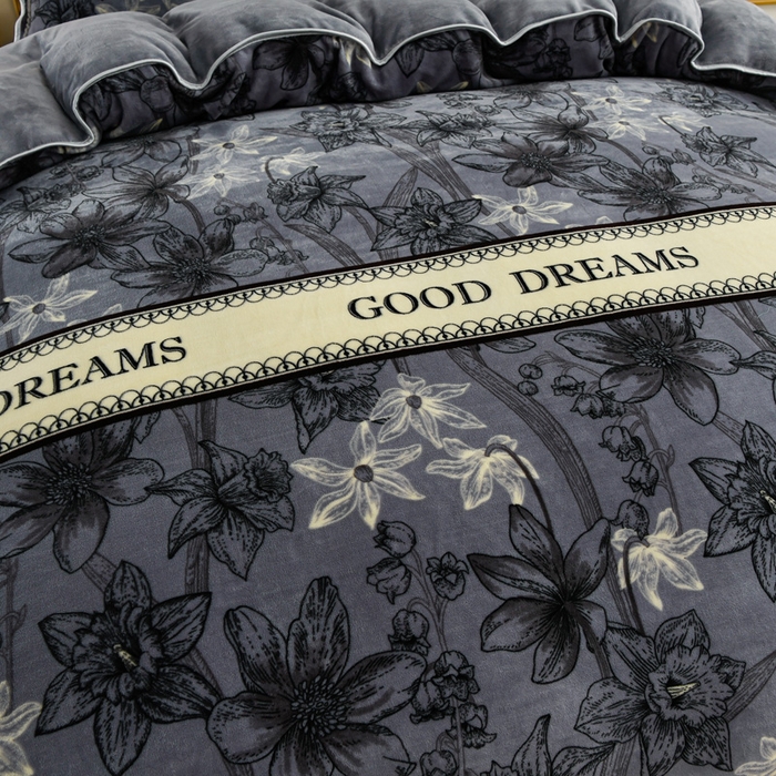 91家纺网 家纺一手货源 找家纺 沐妍家纺 2025新款8斤加厚保暖金貂绒牛奶绒印花四件套 雅韵