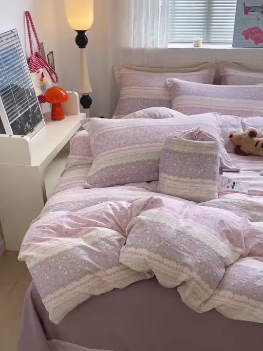 91家纺网 家纺一手货源 找家纺 梦莱斯 2025新款韩国小布袋古法云感棉四件套 芋泥小花