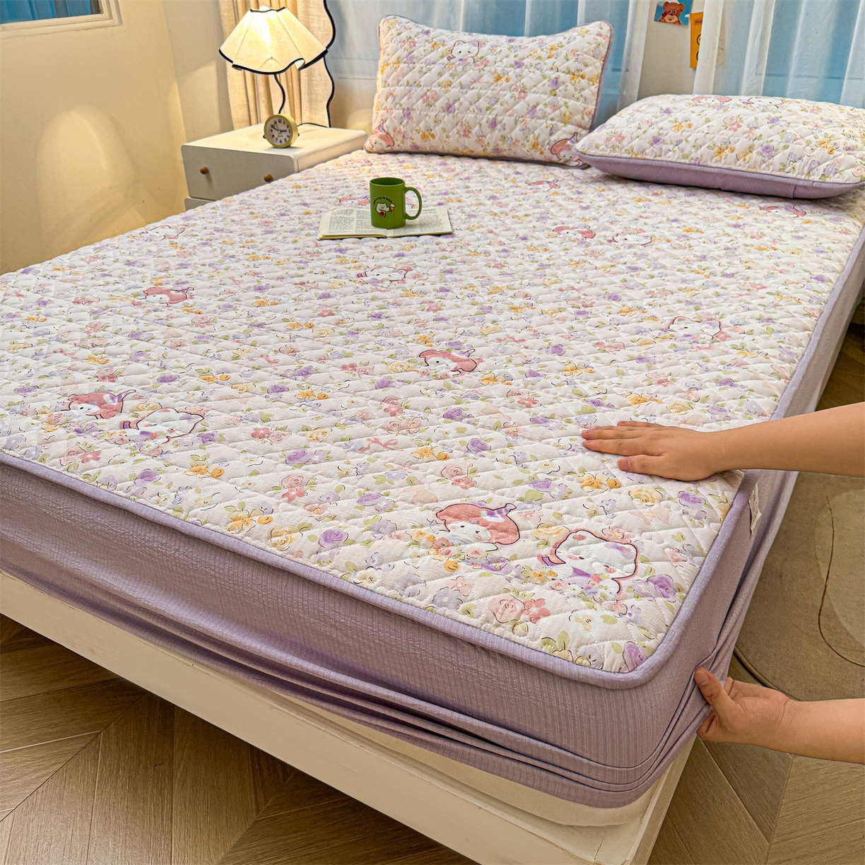 91家纺网 家纺一手货源 找家纺 （总）雯豆家纺 2025新款复古风皱皱棉印花夹棉床笠三件套加厚床垫保护套