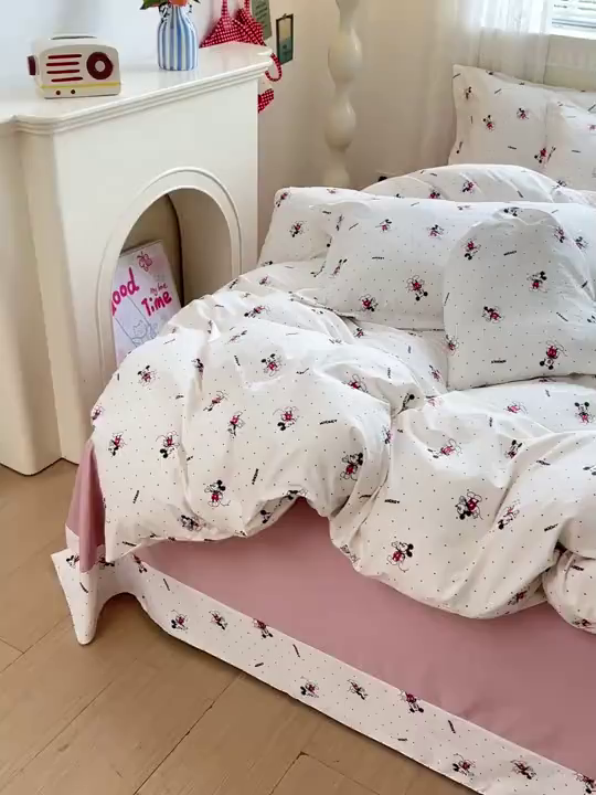 91家纺网 家纺一手货源 找家纺 梦莱斯 2025新款韩国小布袋古法云感棉四件套 小老鼠