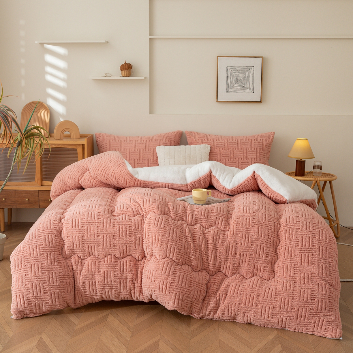 91家纺网 家纺一手货源 找家纺 牛魔王家居 2025新款加厚保暖羊羔绒冬被被子舒棉绒提花塔芙绒外贸跨境专供 暖冬系列-豆沙红