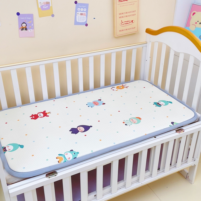 91家纺网 家纺一手货源 找家纺 小叮当家纺仓储工厂店 2025新款A版冰豆豆B版针织婴童双面两用床垫床褥 波点小人