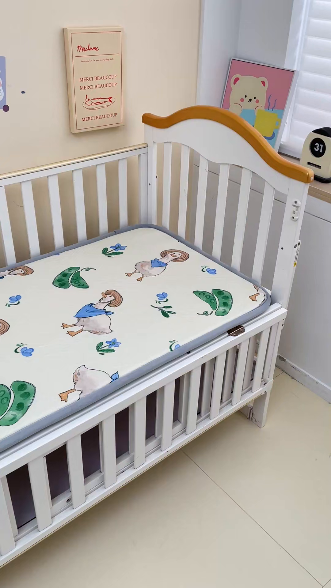 91家纺网 家纺一手货源 找家纺 小叮当家纺仓储工厂店 2025新款A版冰豆豆B版针织婴童双面两用床垫床褥 小鸭子