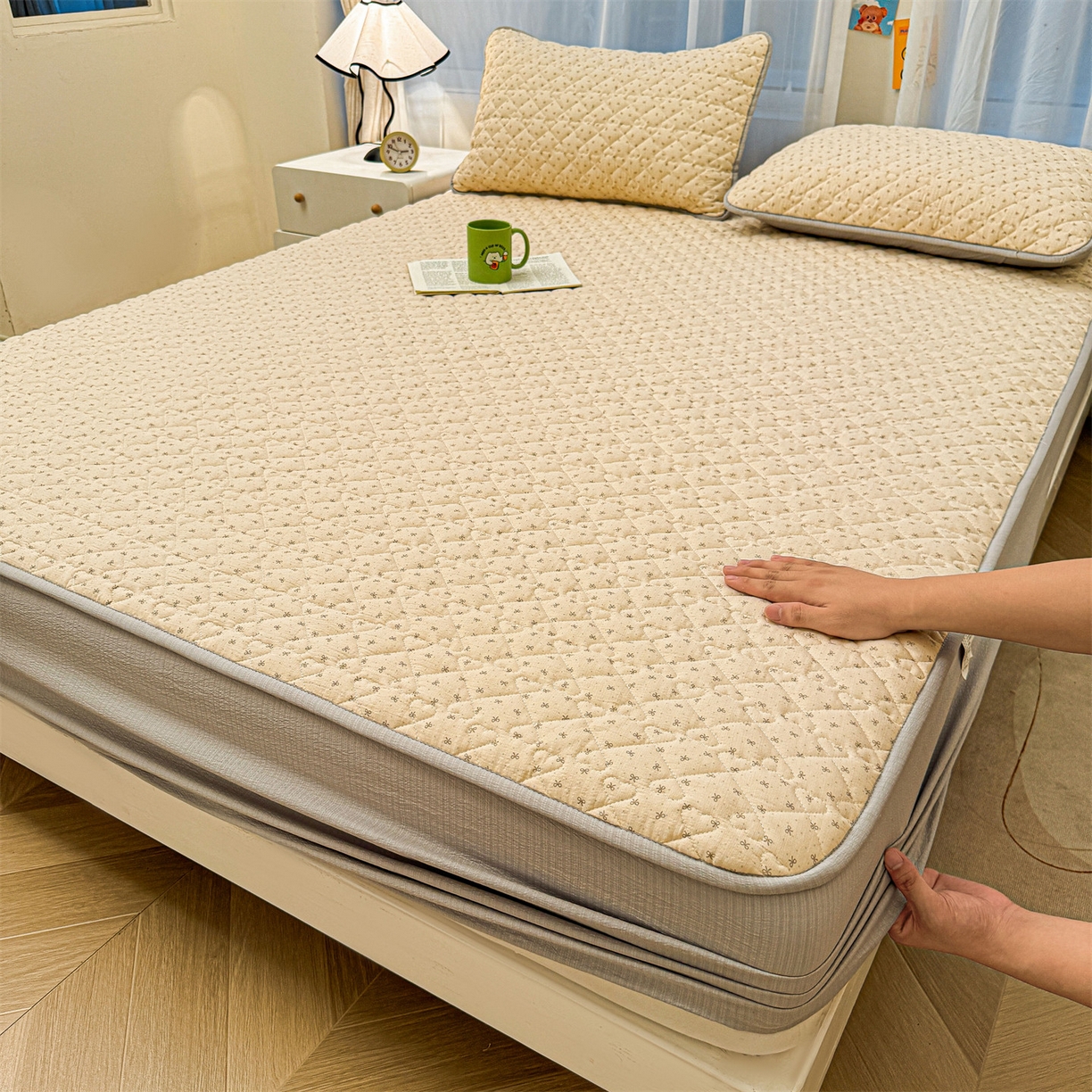 雯豆家纺 2025新款复古风皱皱棉印花夹棉床笠三件套加厚床垫保护套 初心