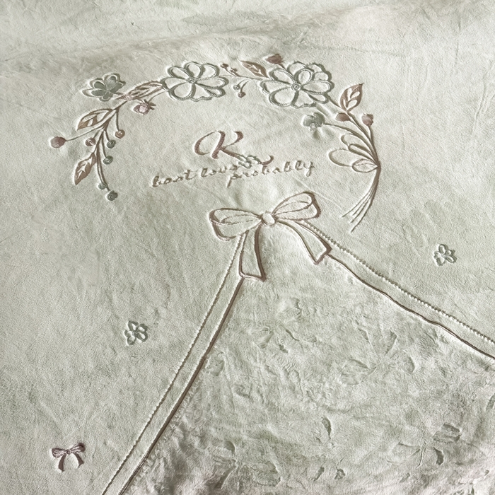 91家纺网 家纺一手货源 找家纺 保罗圣迪奥 2025新款230克全消光牛奶绒四件套-沐夏 沐夏-绿色