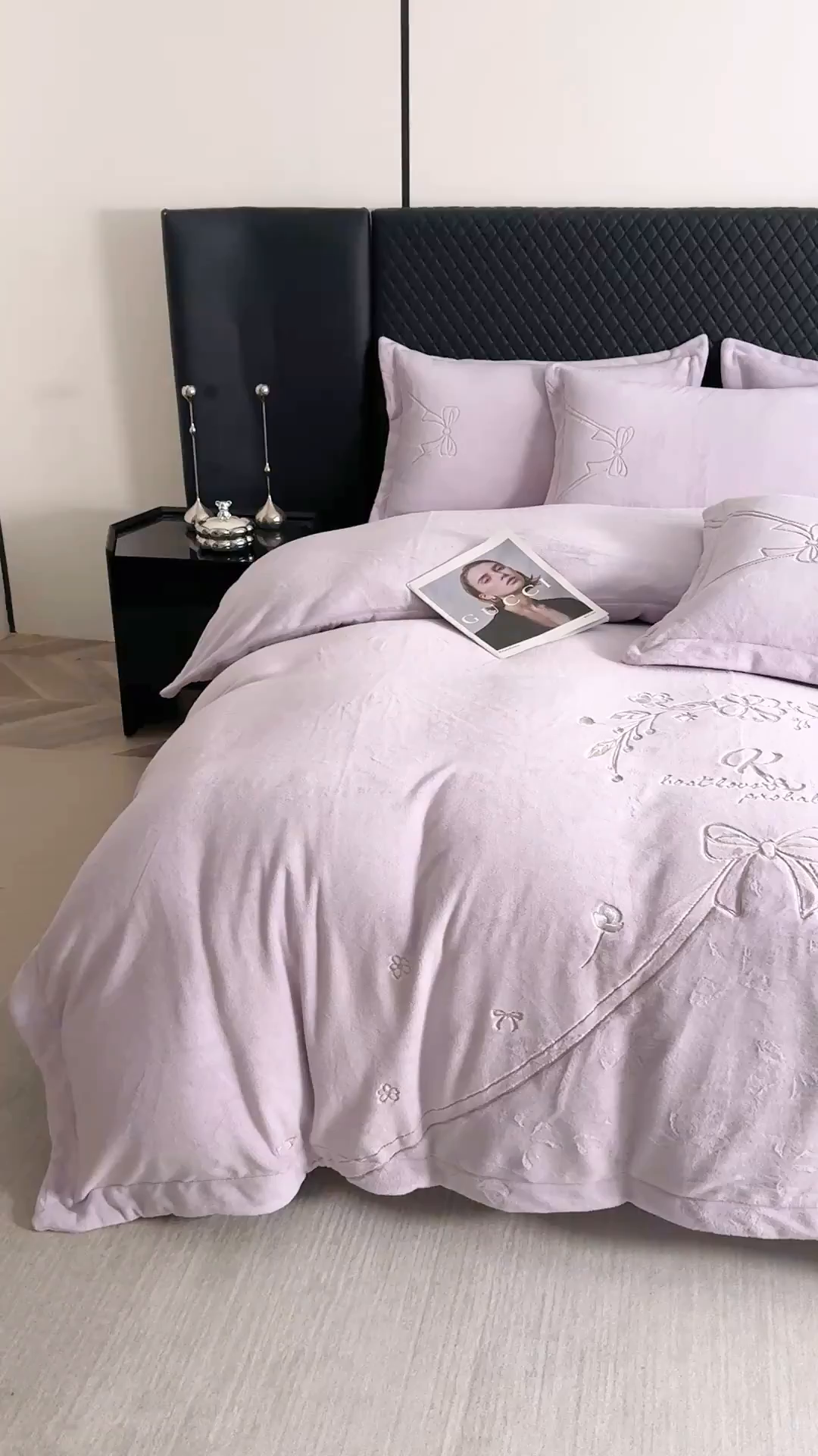 91家纺网 家纺一手货源 找家纺 保罗圣迪奥 2025新款230克全消光牛奶绒四件套-沐夏 沐夏-紫色