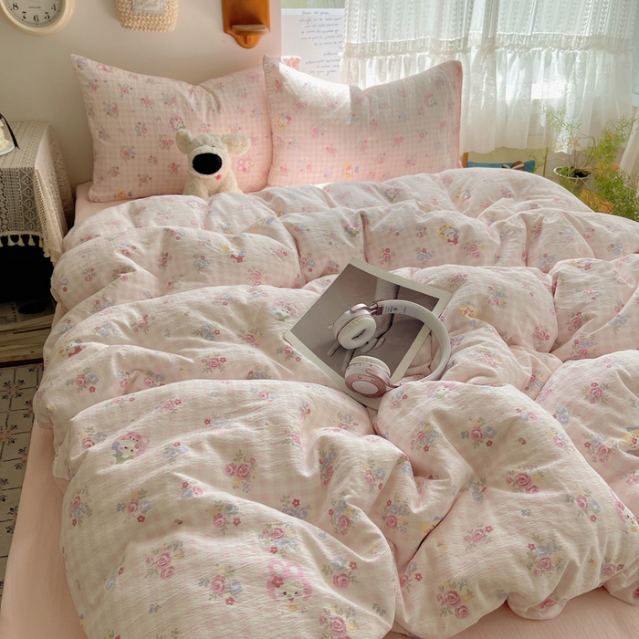 91家纺网 家纺一手货源 找家纺 澜妃 2025新款云感提花双层纱四件套 萌主后花园