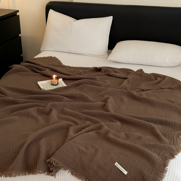 91家纺网 家纺一手货源 找家纺 小叮当家纺仓储工厂店 2025新款全棉纯棉四层纱皱皱流苏毯毛毯毯子 皱皱纱-咖啡棕