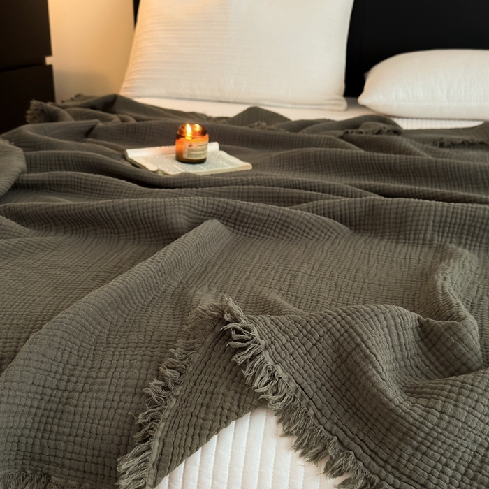 91家纺网 家纺一手货源 找家纺 小叮当家纺仓储工厂店 2025新款全棉纯棉四层纱皱皱流苏毯毛毯毯子 皱皱纱-黑茶色