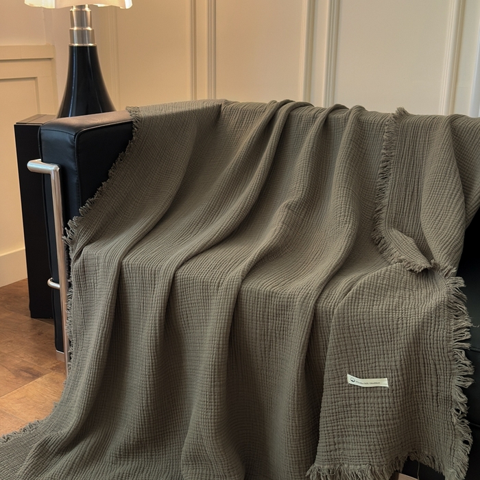 91家纺网 家纺一手货源 找家纺 小叮当家纺仓储工厂店 2025新款全棉纯棉四层纱皱皱流苏毯毛毯毯子 皱皱纱-黑茶色