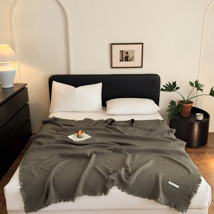 91家纺网 家纺一手货源 找家纺 小叮当家纺仓储工厂店 2025新款全棉纯棉四层纱皱皱流苏毯毛毯毯子 皱皱纱-黑茶色