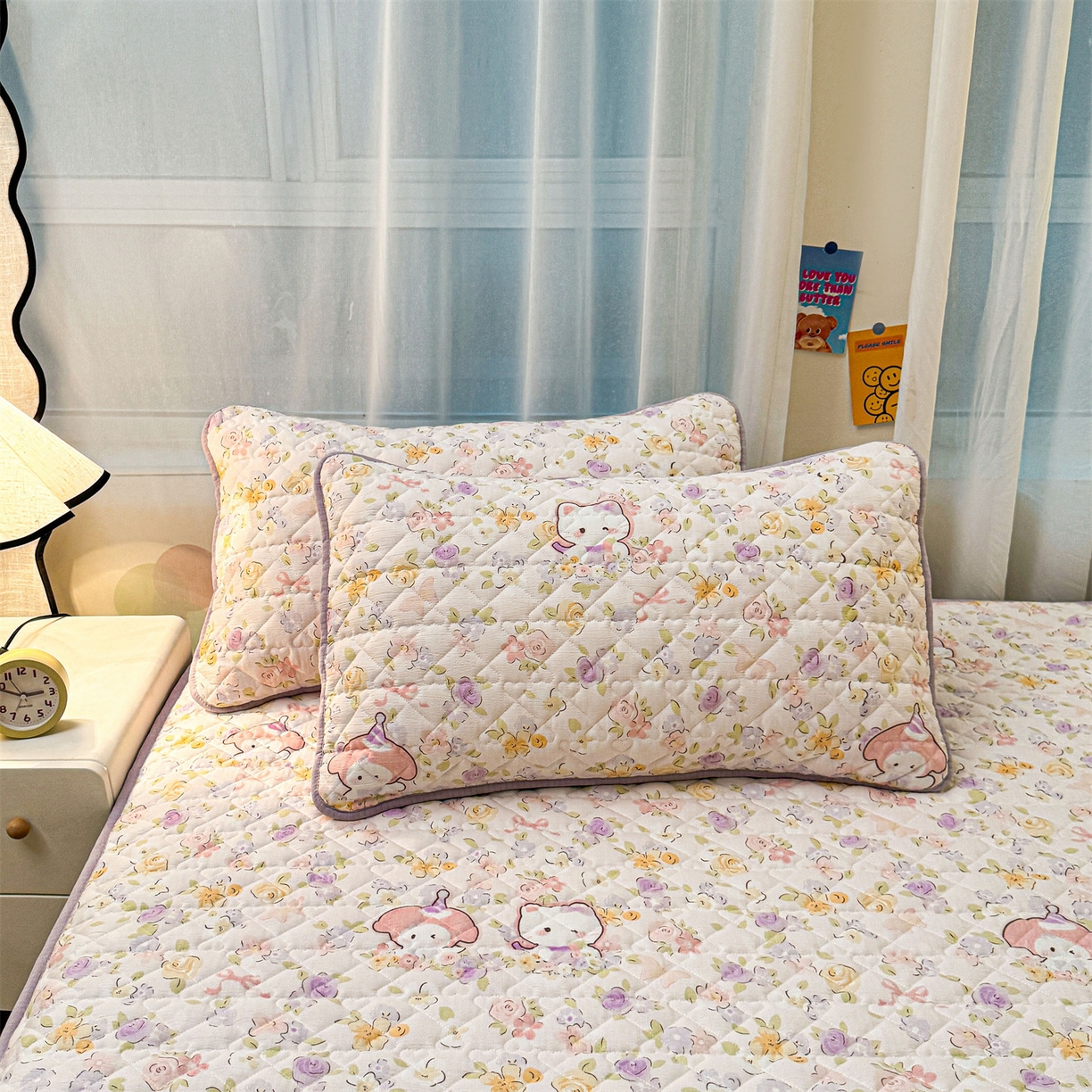 91家纺网 家纺一手货源 找家纺 雯豆家纺 2025新款复古风皱皱棉印花夹棉床笠三件套加厚床垫保护套 可爱TK