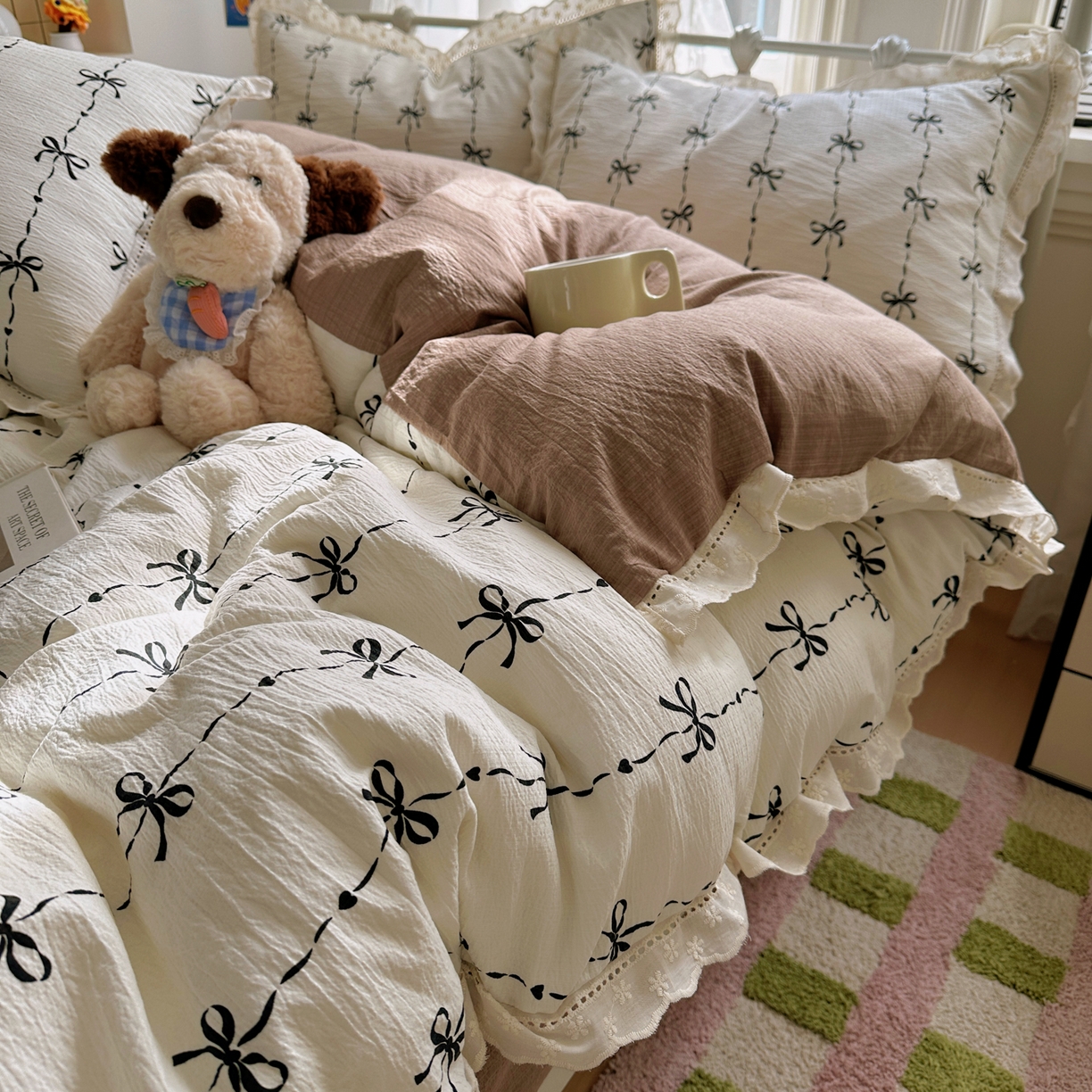 91家纺网 家纺一手货源 找家纺 柔享家（原芷澜家纺） 2025秋冬新款云感皱皱双层纱全棉镂空花边四件套 倾心