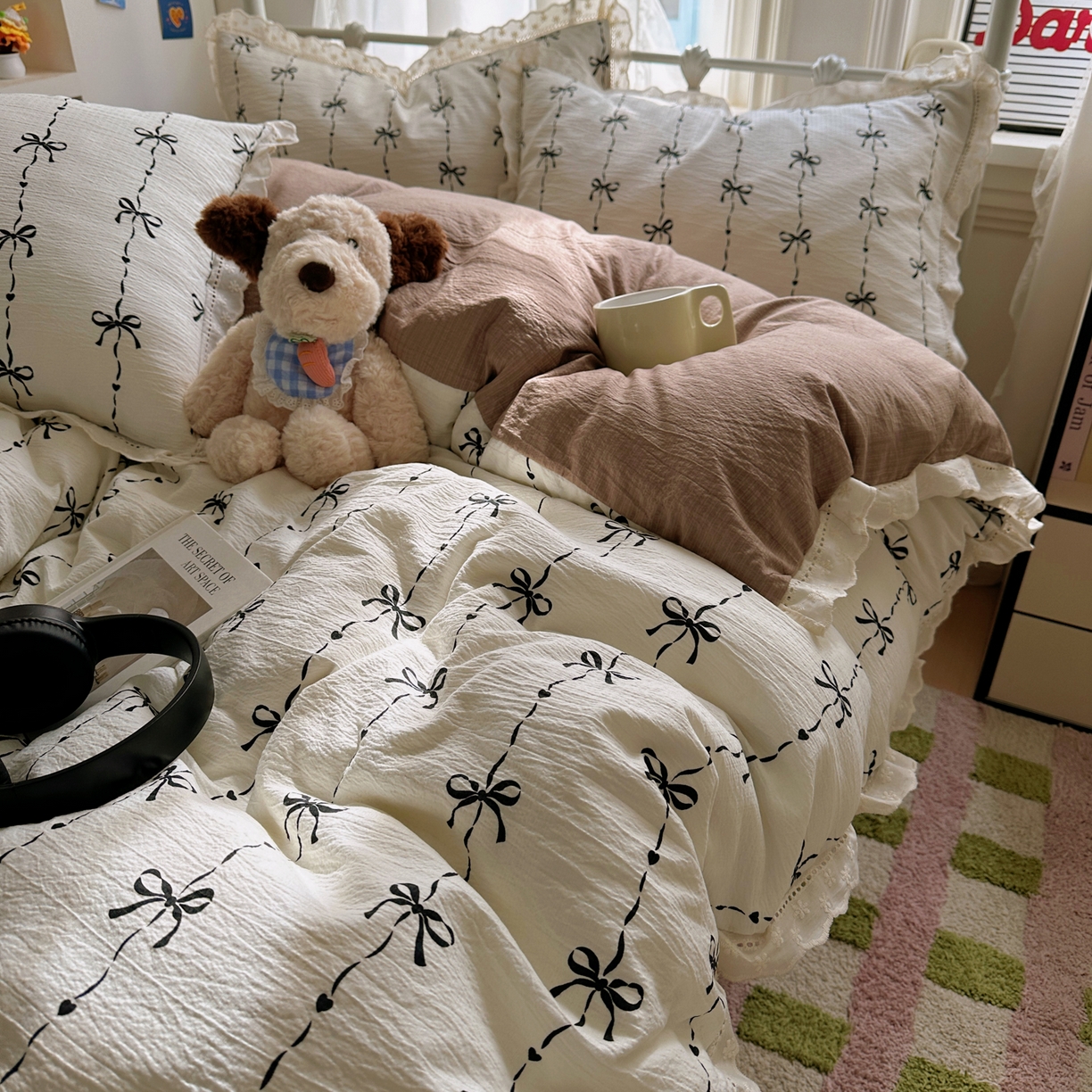 91家纺网 家纺一手货源 找家纺 柔享家（原芷澜家纺） 2025秋冬新款云感皱皱双层纱全棉镂空花边四件套 倾心