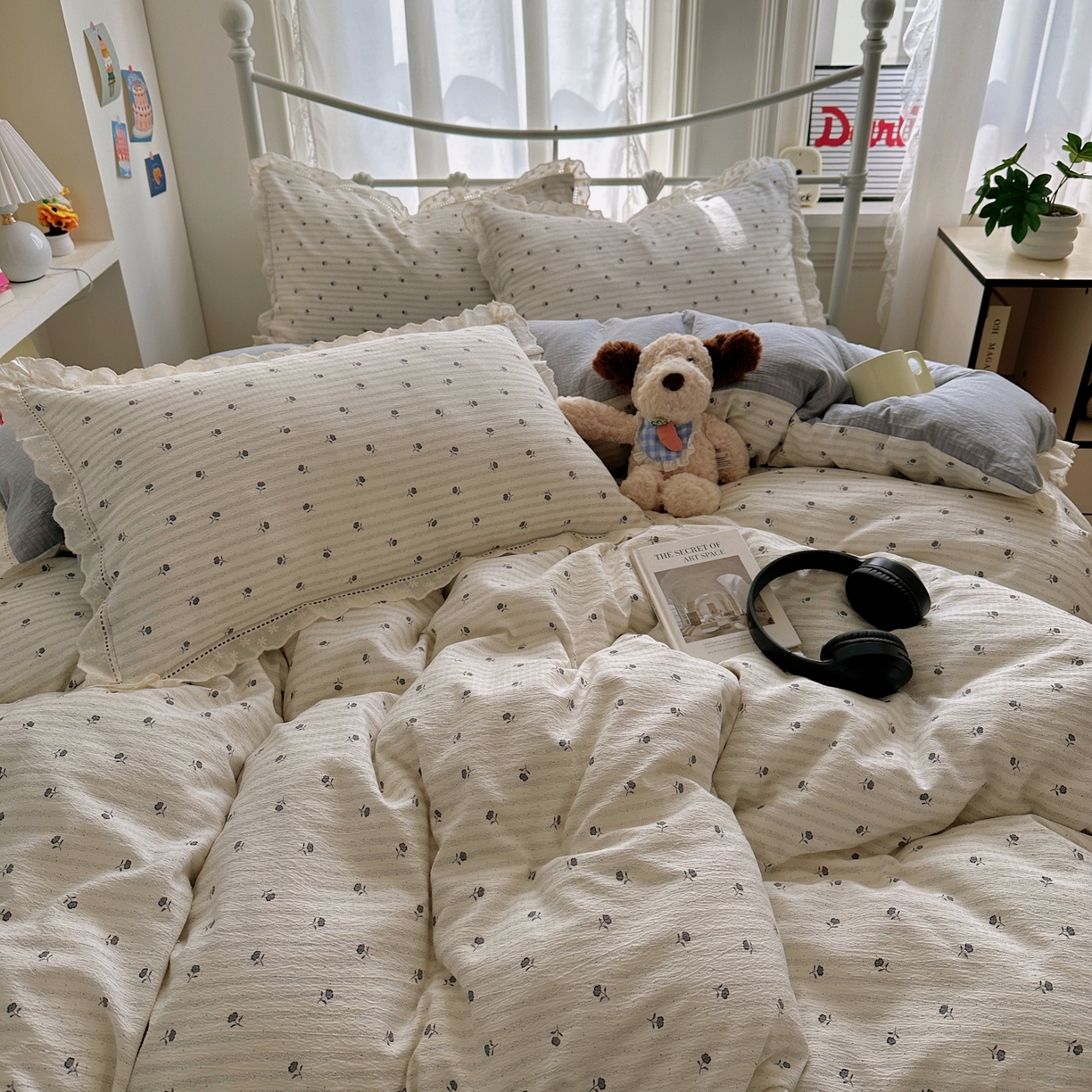 91家纺网 家纺一手货源 找家纺 柔享家（原芷澜家纺） 2025秋冬新款云感皱皱双层纱全棉镂空花边四件套 织梦