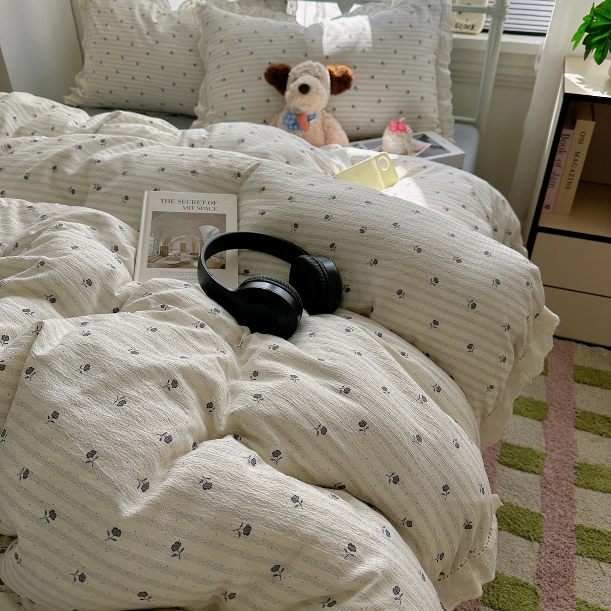 91家纺网 家纺一手货源 找家纺 柔享家（原芷澜家纺） 2025秋冬新款云感皱皱双层纱全棉镂空花边四件套 织梦