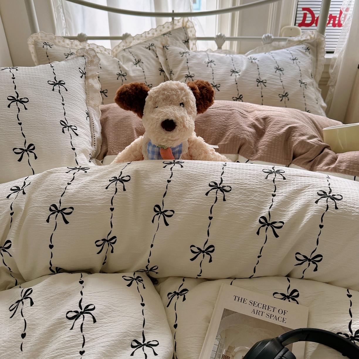 91家纺网 家纺一手货源 找家纺 柔享家（原芷澜家纺） 2025秋冬新款云感皱皱双层纱全棉镂空花边四件套 倾心