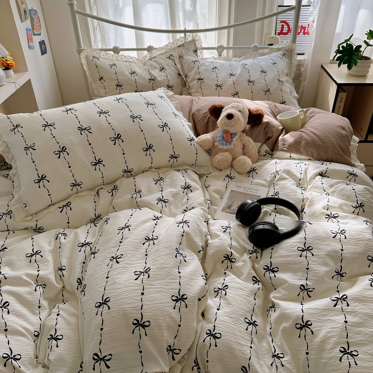 91家纺网 家纺一手货源 找家纺 柔享家（原芷澜家纺） 2025秋冬新款云感皱皱双层纱全棉镂空花边四件套 倾心