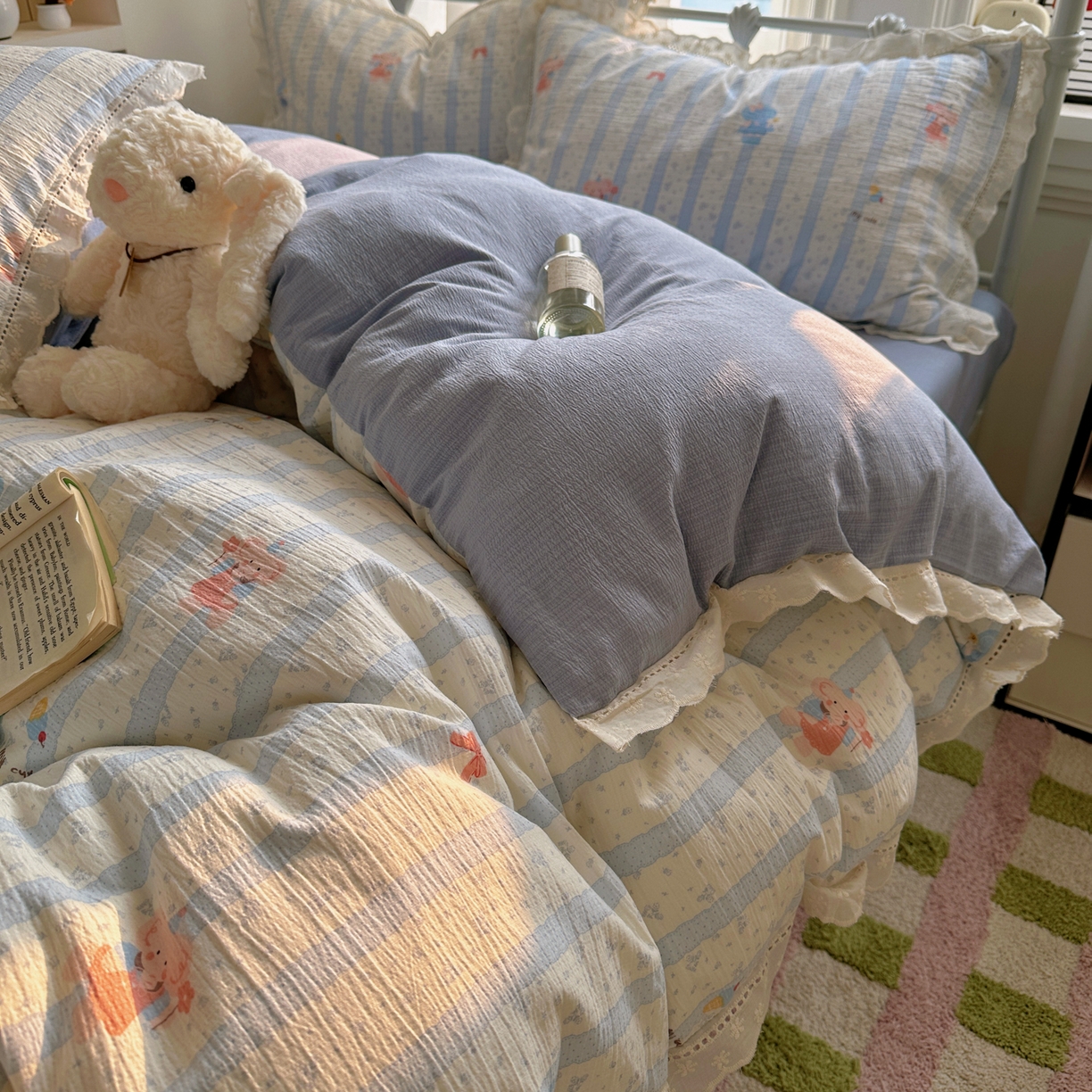 91家纺网 家纺一手货源 找家纺 柔享家（原芷澜家纺） 2025秋冬新款云感皱皱双层纱全棉镂空花边四件套 泡芙小象