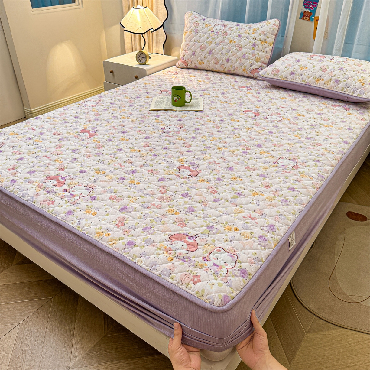 91家纺网 家纺一手货源 找家纺 雯豆家纺 2025新款复古风皱皱棉印花夹棉床笠三件套加厚床垫保护套 可爱TK