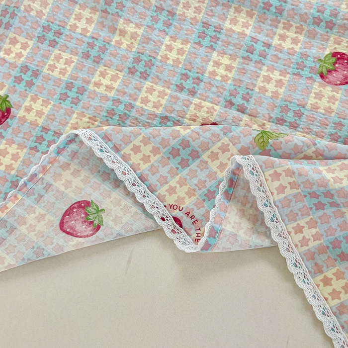 91家纺网 家纺一手货源 找家纺 小叮当家纺仓储工厂店 2025新款云感提花双层纱花边单床单单件床单单品床单 草莓格