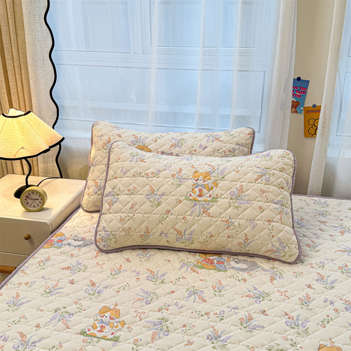 91家纺网 家纺一手货源 找家纺 雯豆家纺 2025新款复古风皱皱棉印花夹棉床笠三件套加厚床垫保护套 快乐萌宝