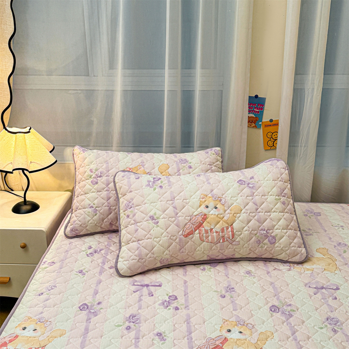 91家纺网 家纺一手货源 找家纺 雯豆家纺 2025新款复古风皱皱棉印花夹棉床笠三件套加厚床垫保护套 毛球团团