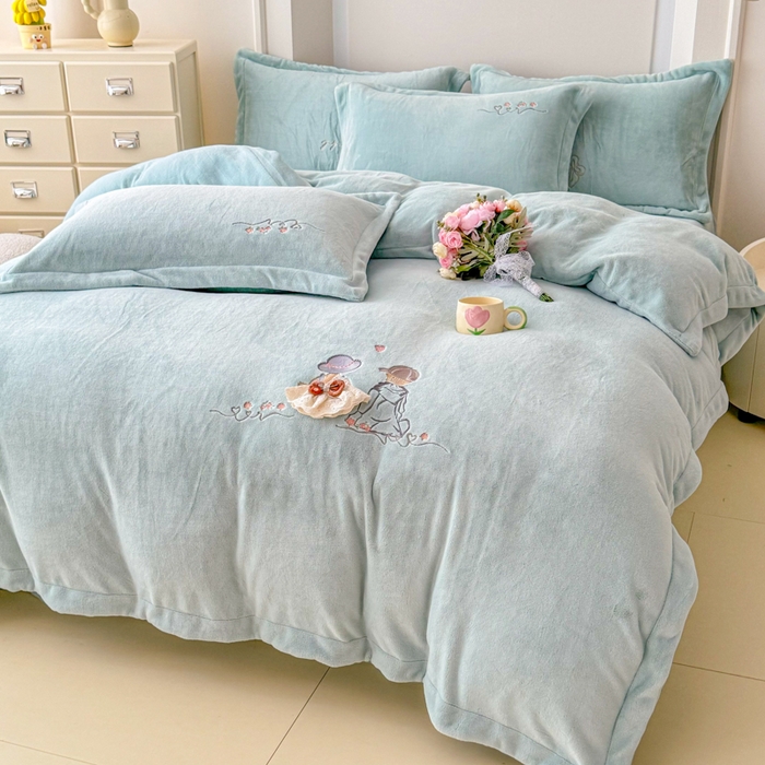 91家纺网 家纺一手货源 找家纺 （总）保罗圣迪奥 2025新款250克全消光牛奶绒四件套-安妮