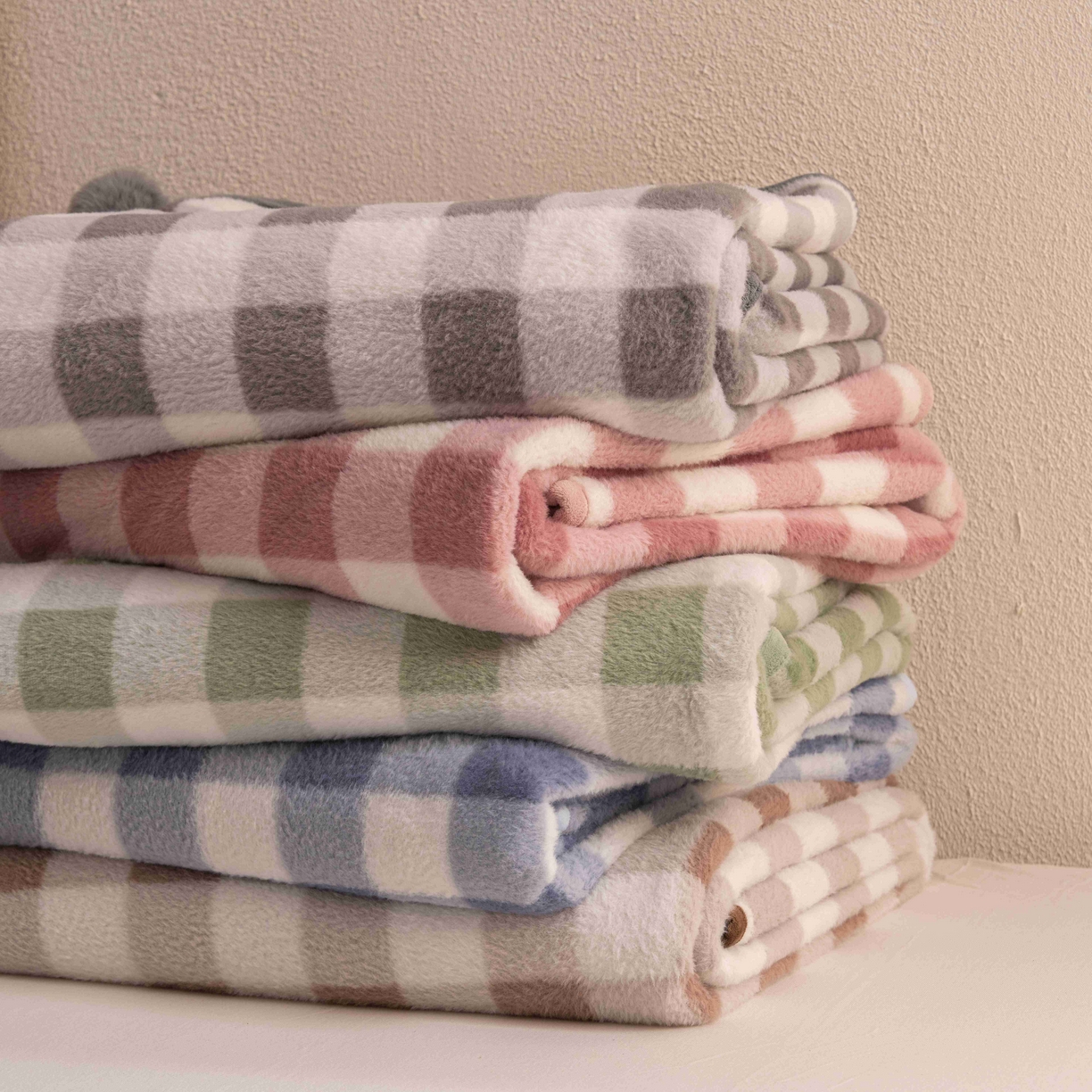 91家纺网 家纺一手货源 找家纺 （总）寐居家纺 2025新款羊圈绒双层复合毛毯毯子