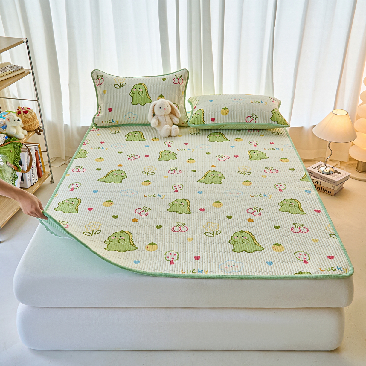 91家纺网 家纺一手货源 找家纺 （总）小叮当家纺仓储工厂店 2025新款棉加绒床垫一面全棉一面牛奶绒床褥垫软床垫床盖四季通用