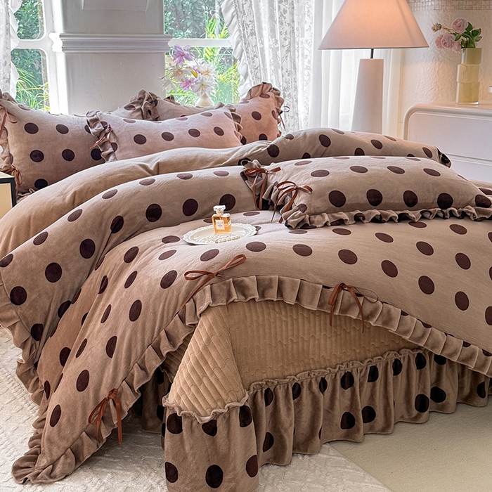 91家纺网 家纺一手货源 找家纺 （总）韩约家纺 2025新款韩式蝴蝶结牛奶绒床盖款四件套