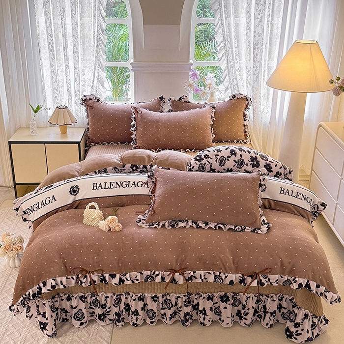 91家纺网 家纺一手货源 找家纺 韩约家纺 2025新款韩式蝴蝶结牛奶绒床盖款四件套 黛香