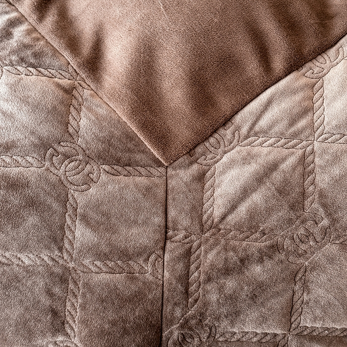 91家纺网 家纺一手货源 找家纺 保罗圣迪奥 2025新款250克全消光抗绣工艺四件套-沐凡系列二 深咖